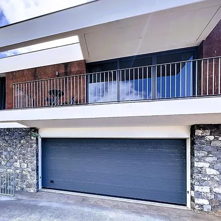 Casa vacanze Traumhaus 2- Von Lsamadeira By Interhome *