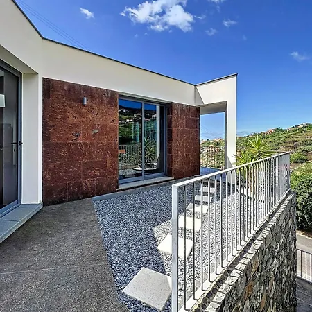 Casa de Férias Traumhaus 2- Von Lsamadeira By Interhome Calheta (Madeira)