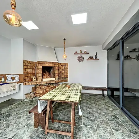 Casa de Férias Traumhaus 2- Von Lsamadeira By Interhome Calheta (Madeira)